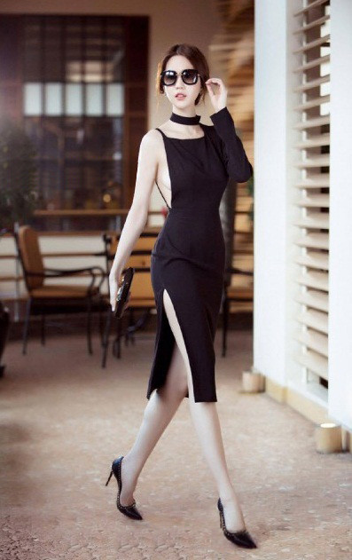 Đầm body hở lưng với thiết kế sang trọng _ HA028