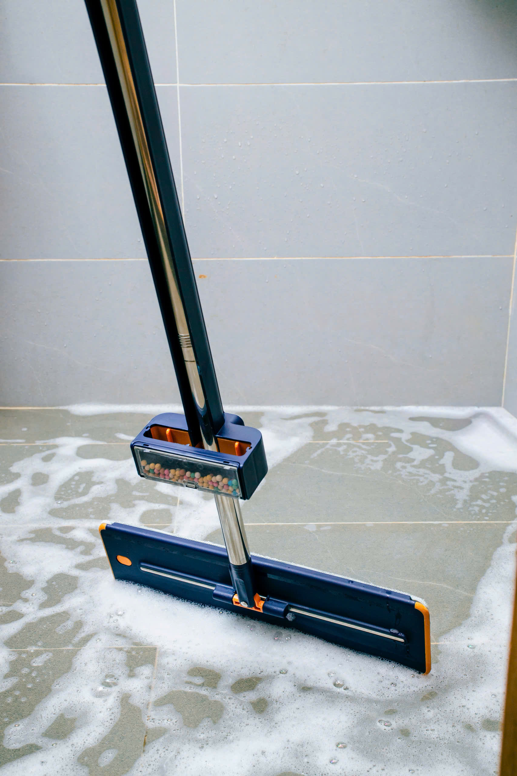 Cây lau nhà tự vắt bằng gạt nước thông minh Kaiyo