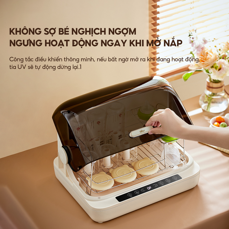 Máy tiệt trùng bằng UV & sấy khô bình sữa Bear SB-MTT20 18 Lít