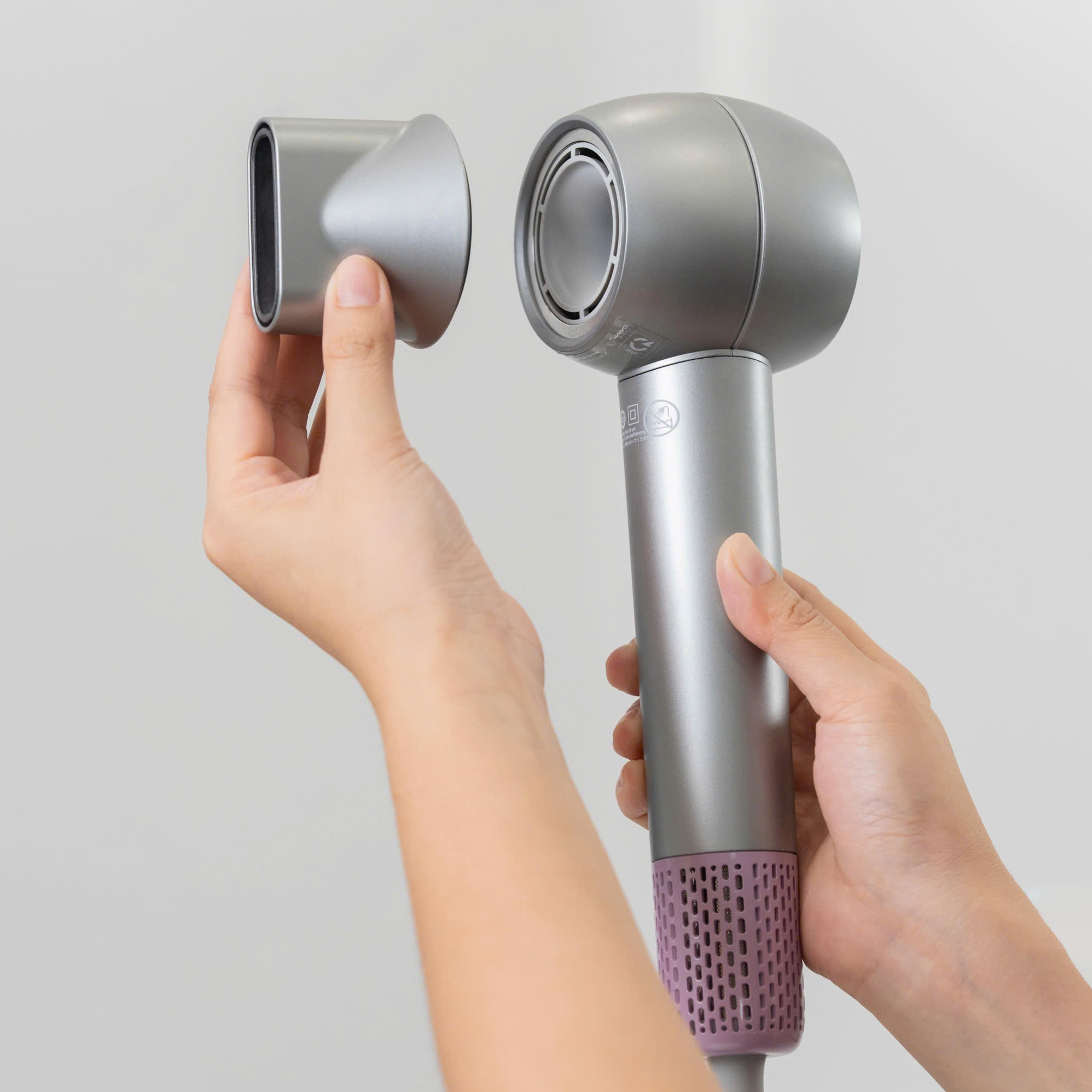 Máy sấy tóc ion âm Kaiyo