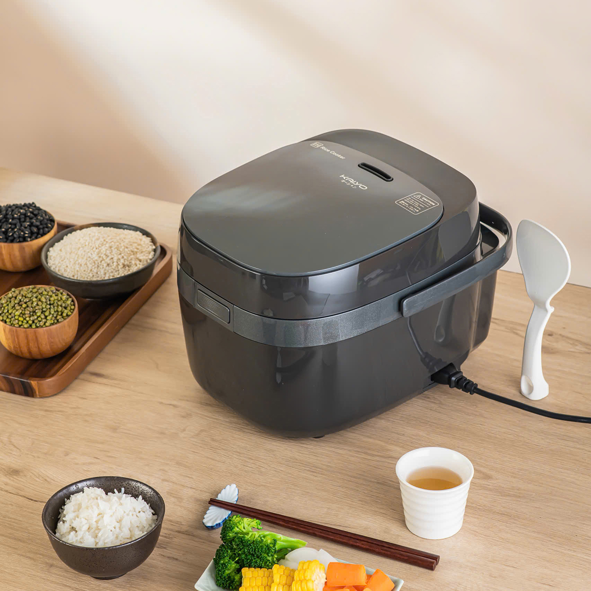 Nồi cơm điện cao tần Kaiyo 1.5L KRC-050