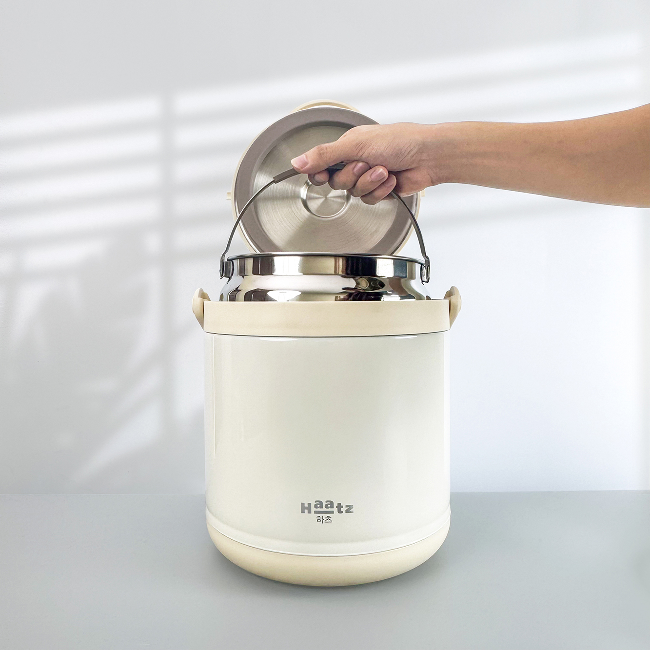 Nồi ủ chân không Haatz HTC800 tiết kiệm nhiên liệu, đun nấu an toàn và dinh dưỡng 4.5 lít tặng cặp lồng - Free ship