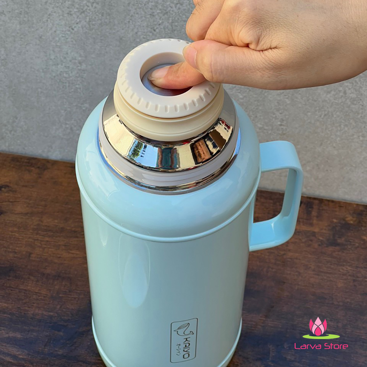 Phich giu nhiet inox Kaiyo 2.2L