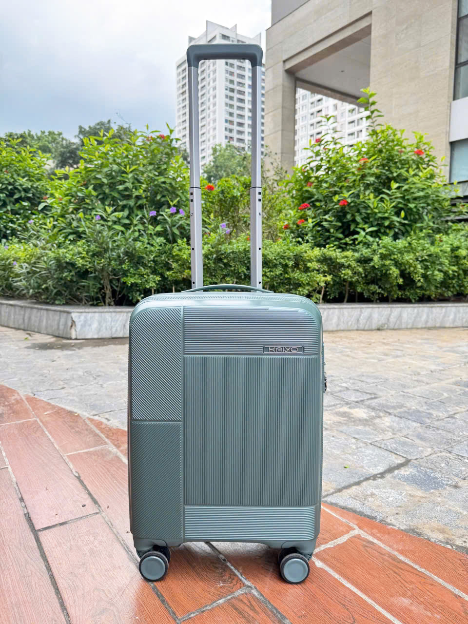 Vali cần kéo khóa số TSA Kaiyo 20 inch