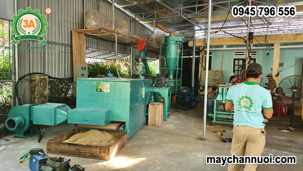 Máy sấy cám viên 3A