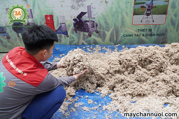 Máy đánh tơi bông trồng nấm 3A3,5Kw