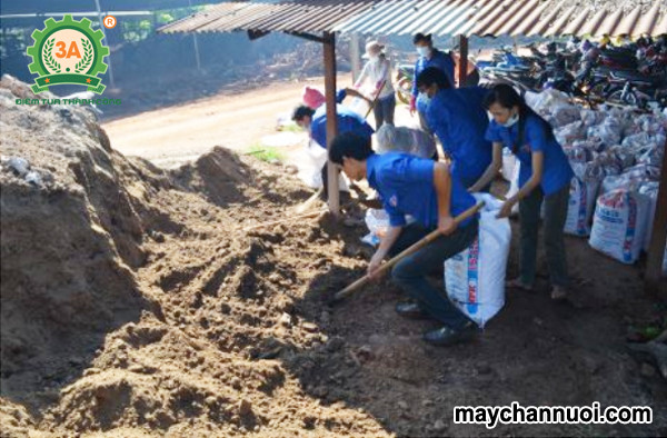 Phân vi sinh từ than bùn có ích cho nhà nông