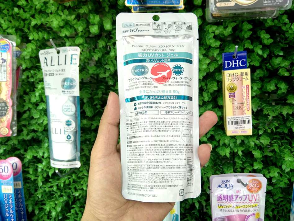 kem chống nắng Allie Kanebo của Nhật Bản