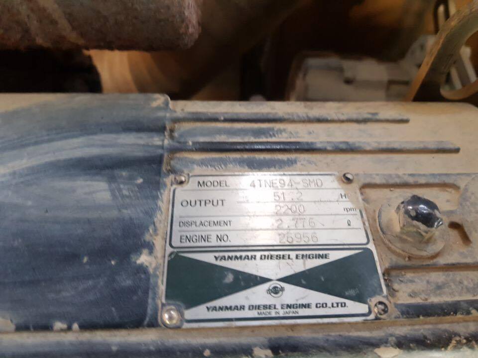 MÁY XÚC ĐÀO BÁNH LỐP VOLVO-EW55