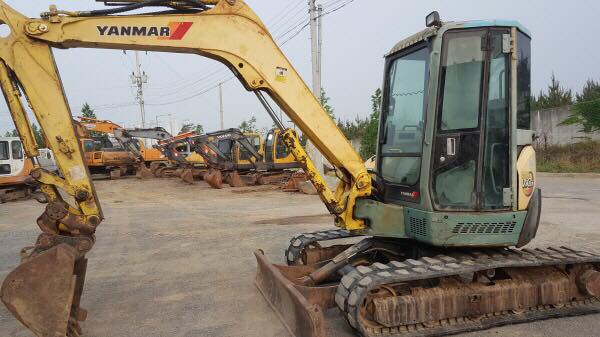 MÁY XÚC ĐÀO BÁNH XÍCH YANMAR-VIO55