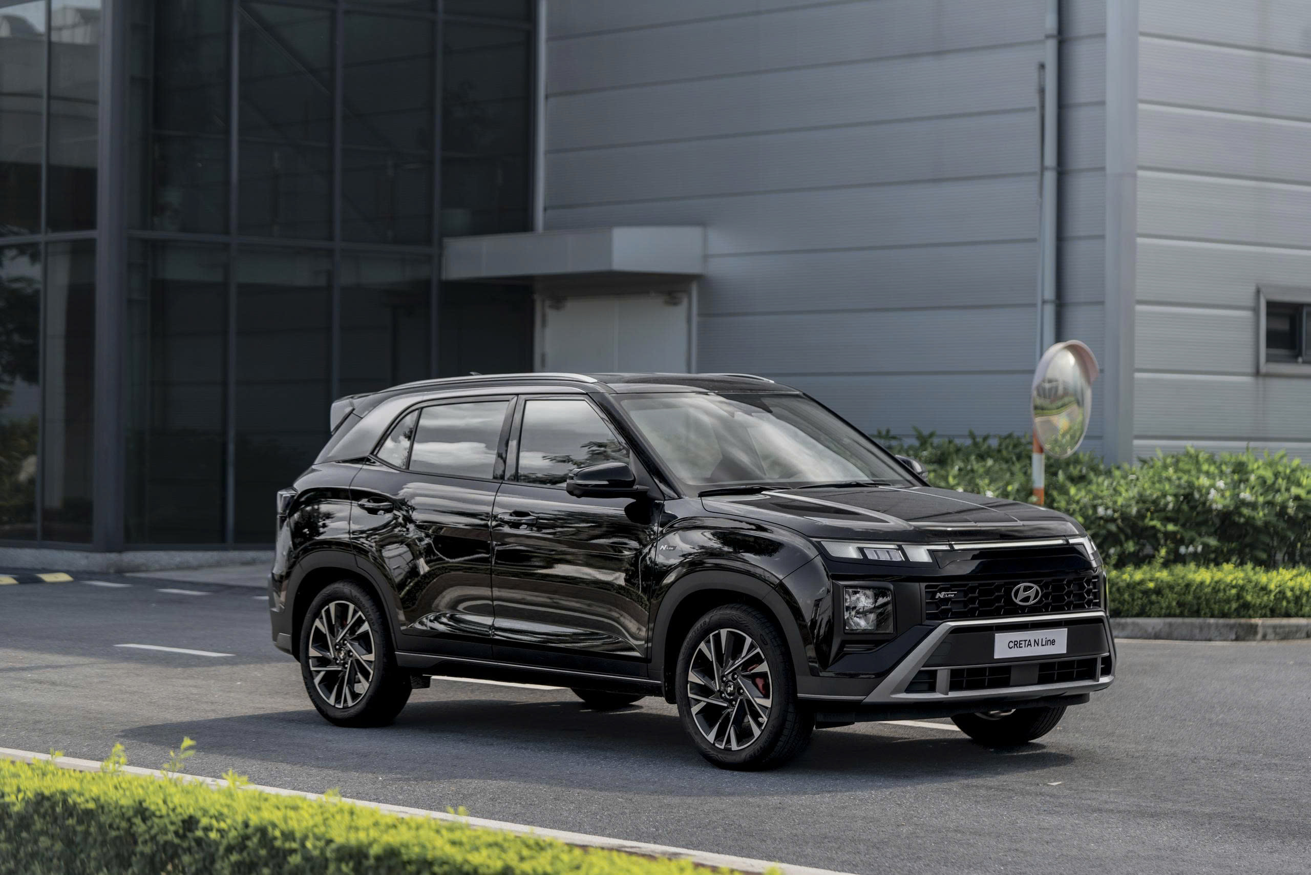 new creta 2025 n-line màu đen