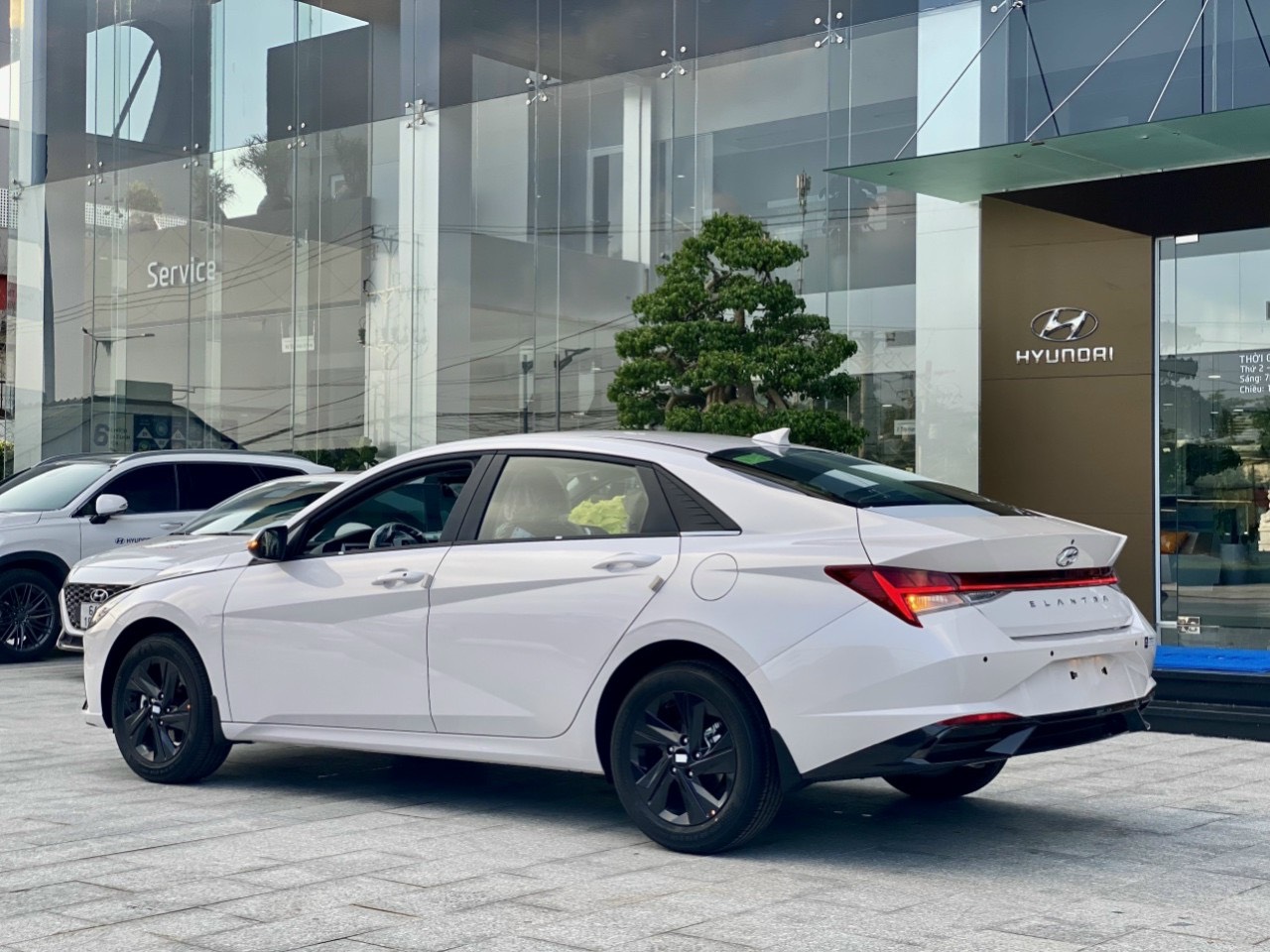 Elantra 2023 sở hữu kích thước lớn