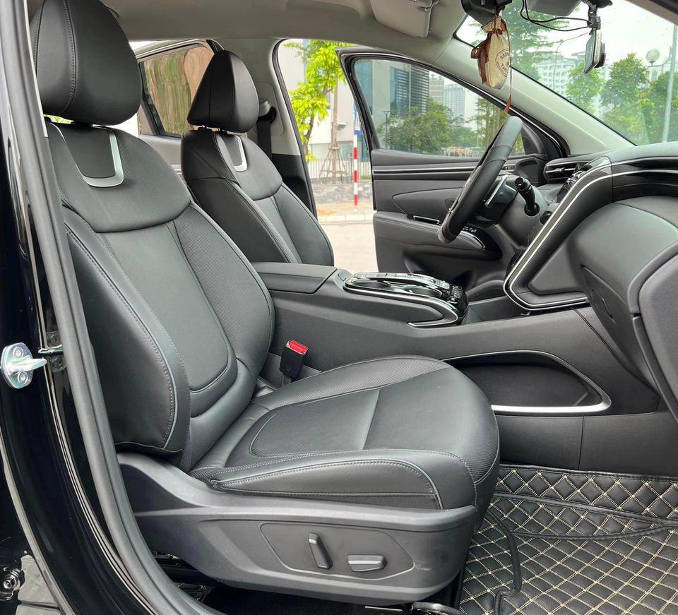 Hàng ghế trước Hyundai Tucson 2023