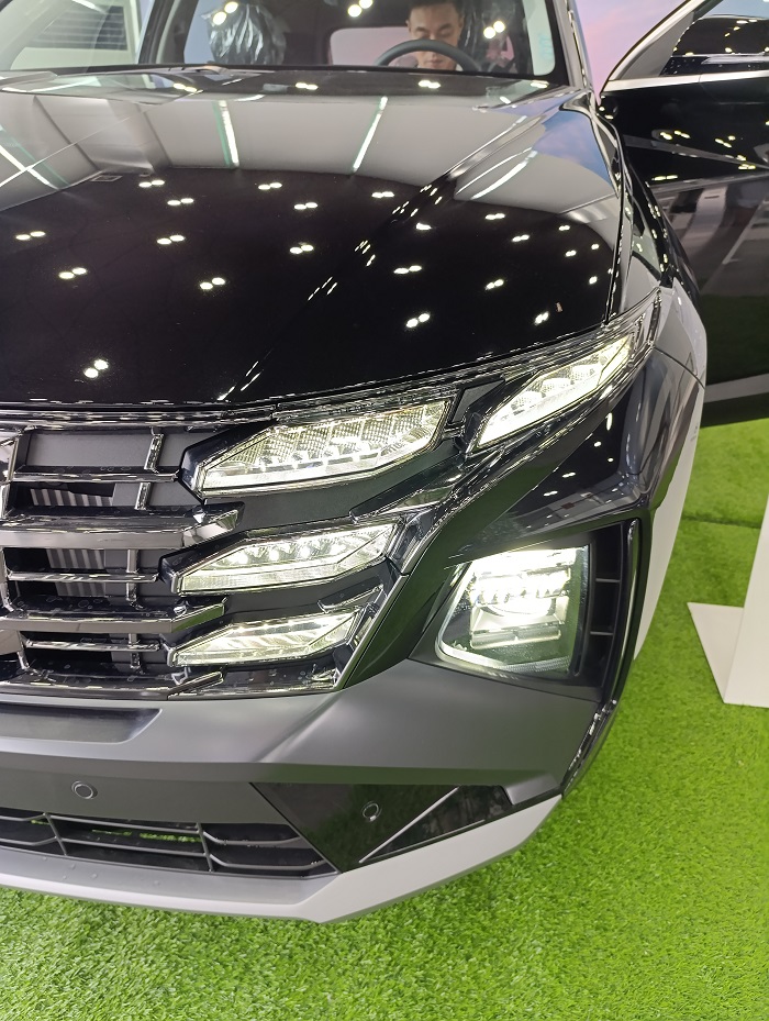 Tucson dầu đặc biệt 2025 đèn led