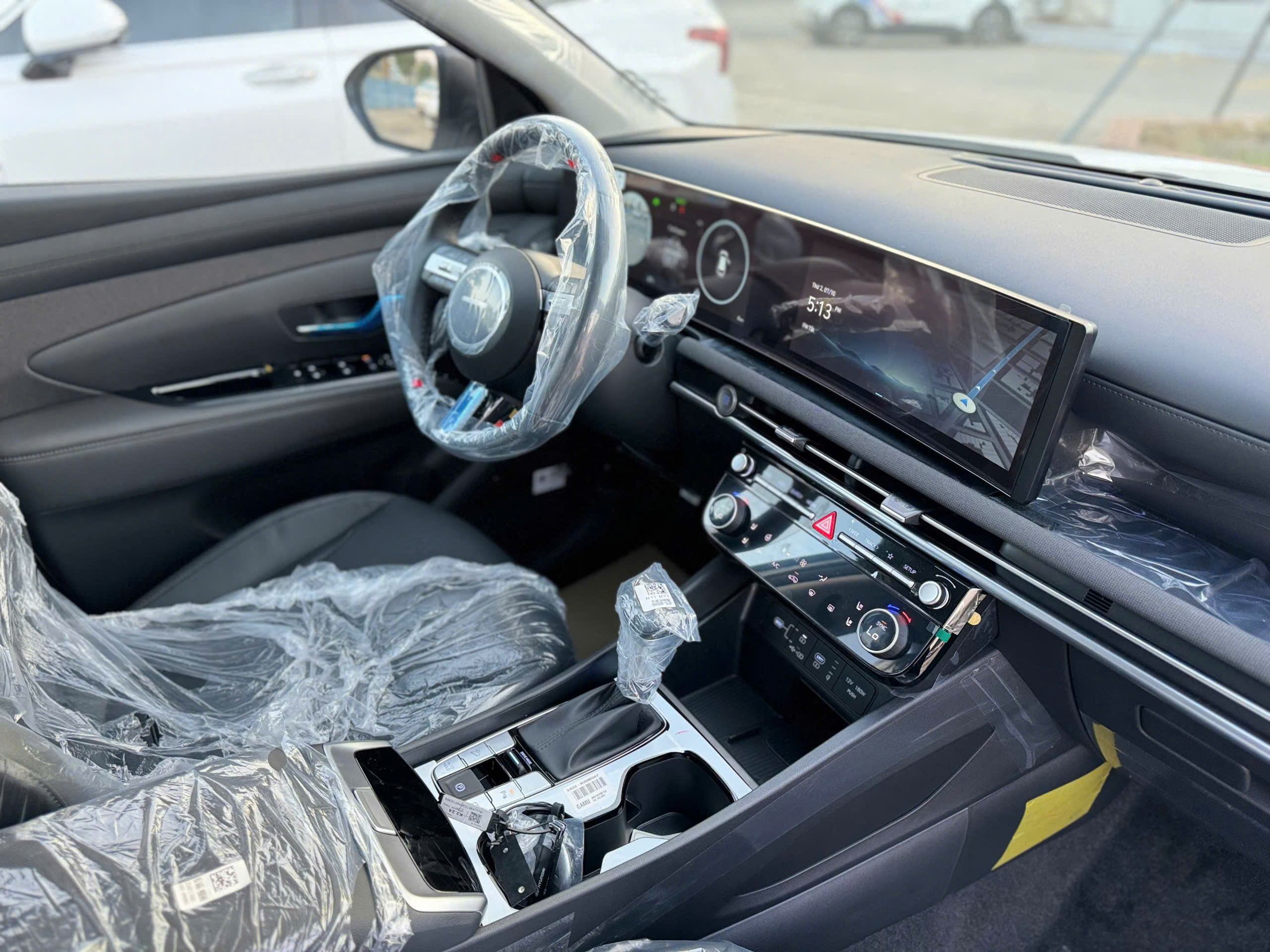 tucson đặc biệt 2025 khoang lái