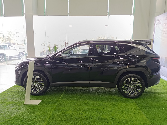 Tucson turbo 2025 màu đen