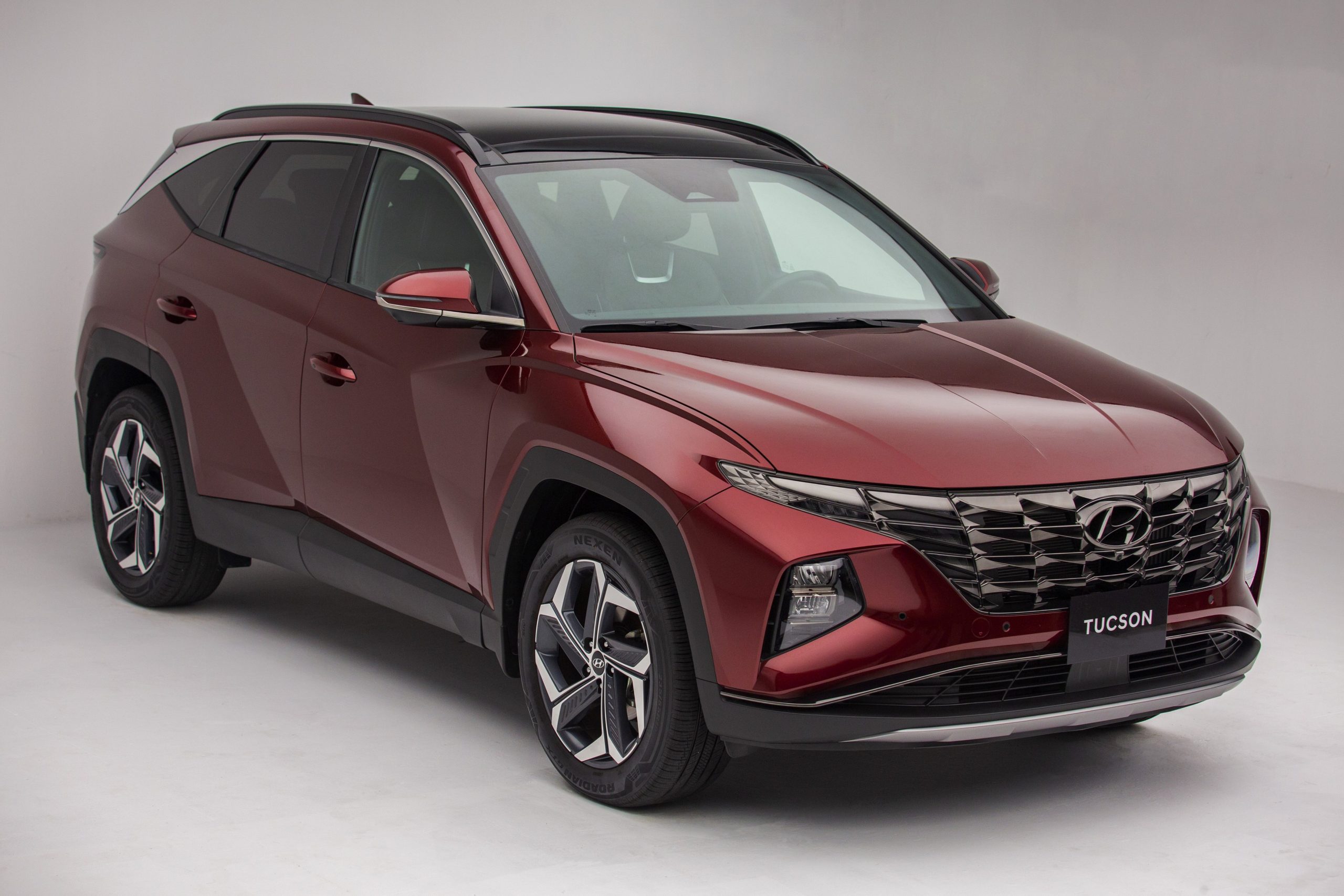 Hyundai Tucson 2023 màu đỏ