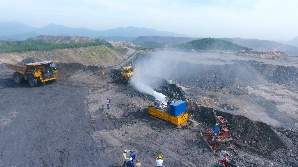 phun-suong-cao-ap-than-deo-na