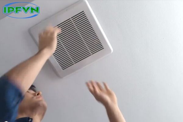 Bước 2: Xác định vị trí lắp đặt quạt thông gió