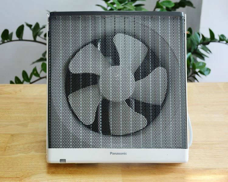 quat-hut-nha-ve-sinh-3