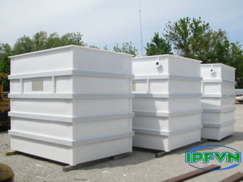 nen-mua-bon-nuoc-nhua-hay-inox - 2