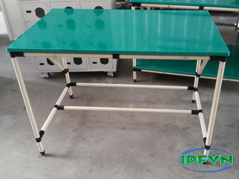 ban-thao-tac-sach - 1