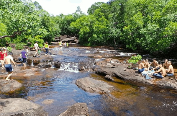  Suối Đá Bàn