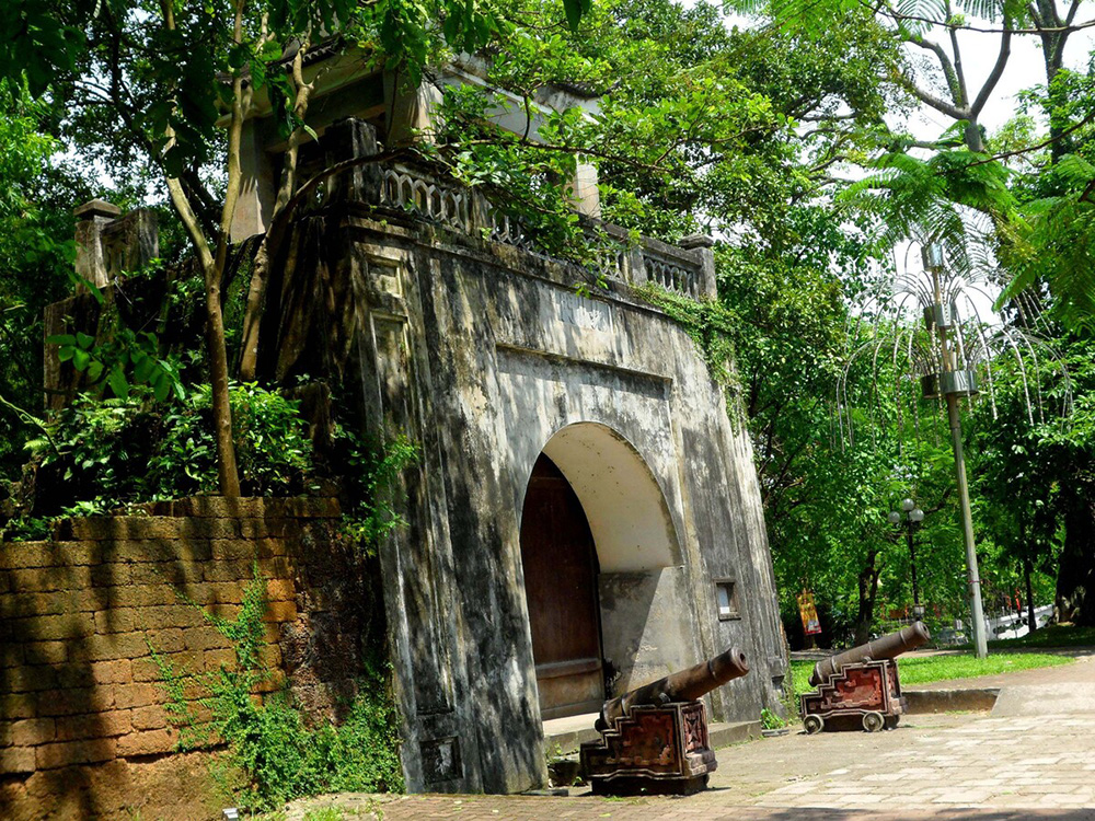 Thành cổ Sơn Tây - du lịch Ngao du thế giới