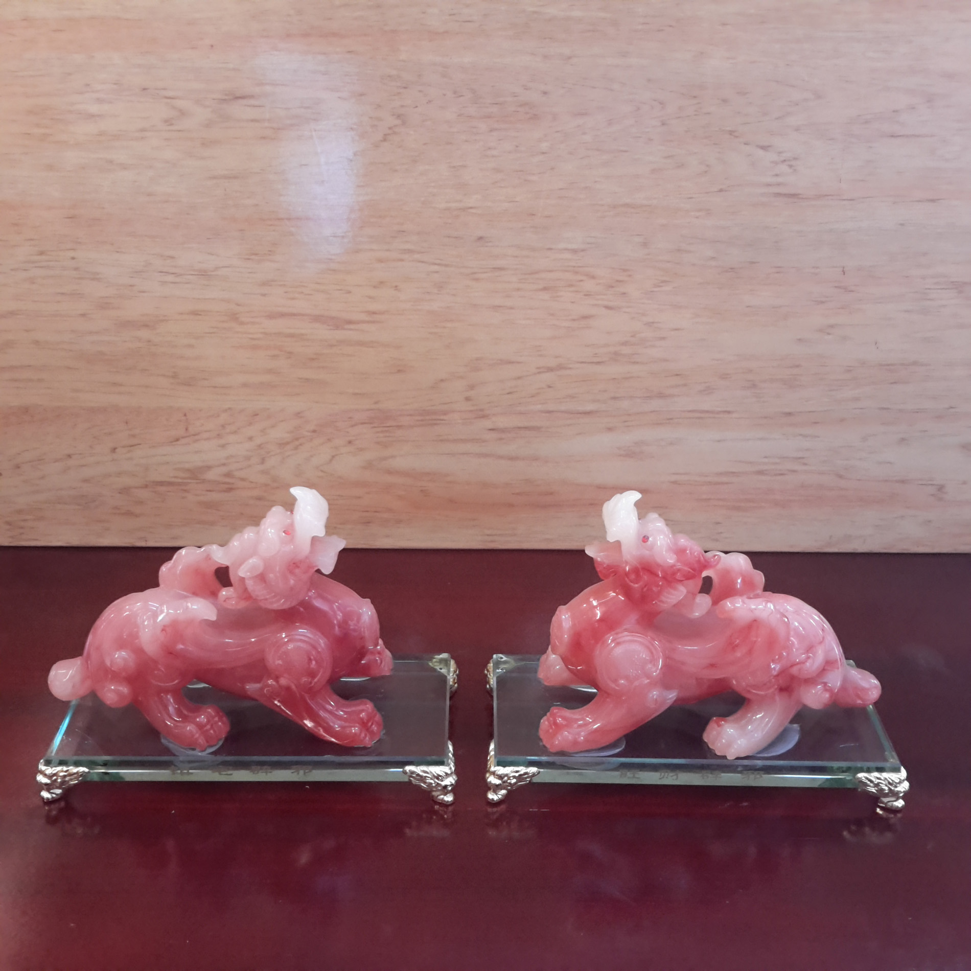 Tỳ Hưu dài đế kính đỏ nhỏ - TH001