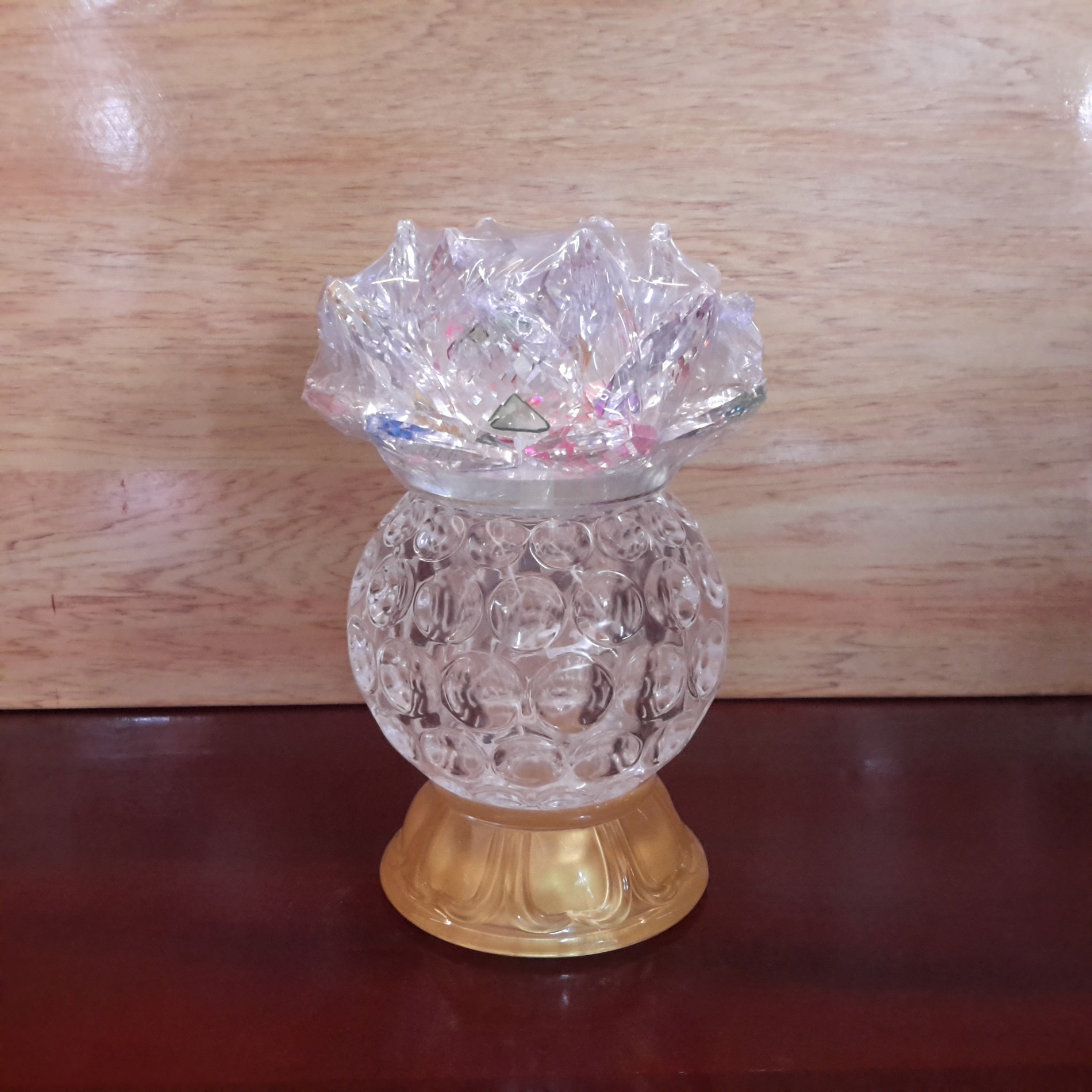 Đèn dầu pha lê hoa sen cao cấp - DD003