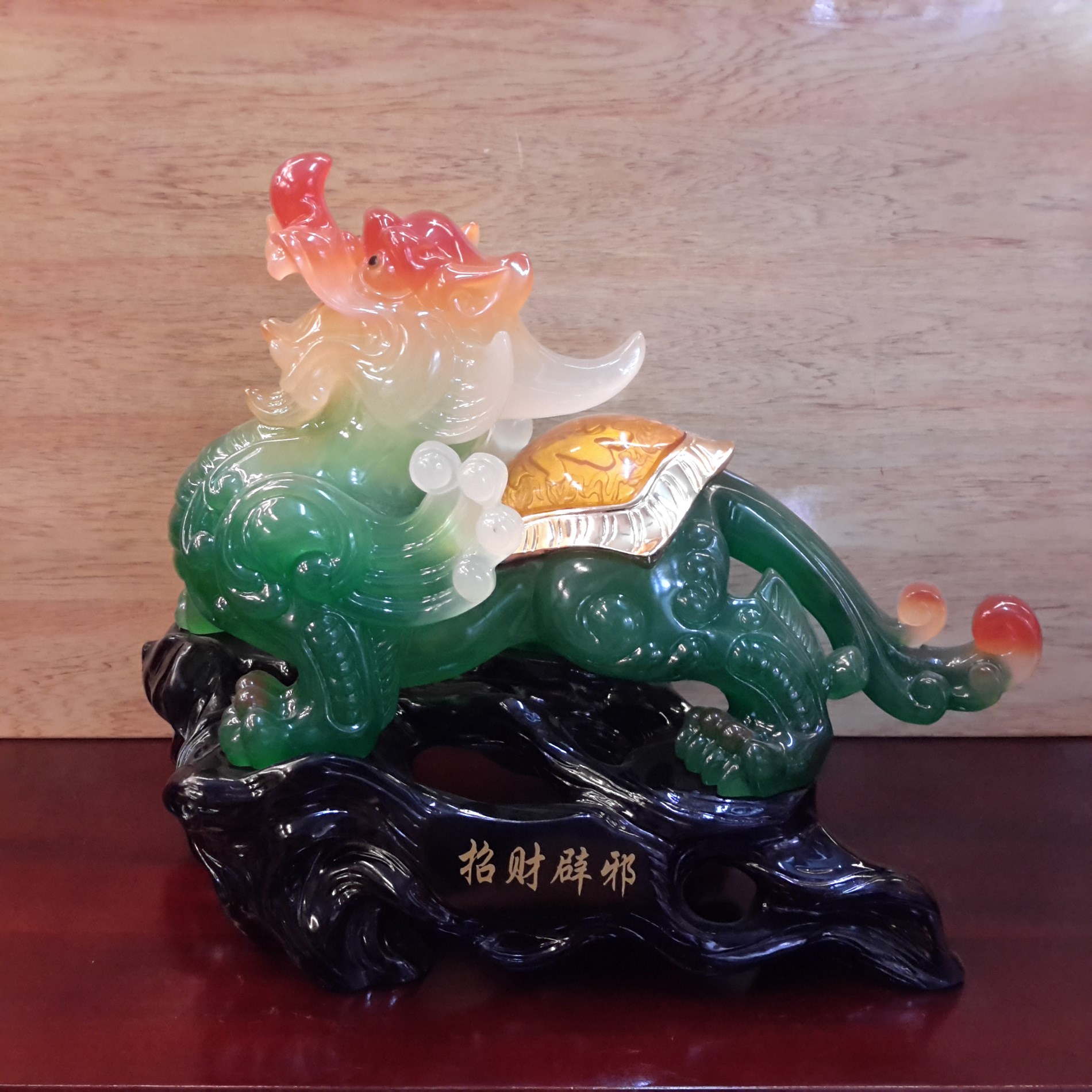 Tỳ Hưu dài xanh ngọc to - TH003