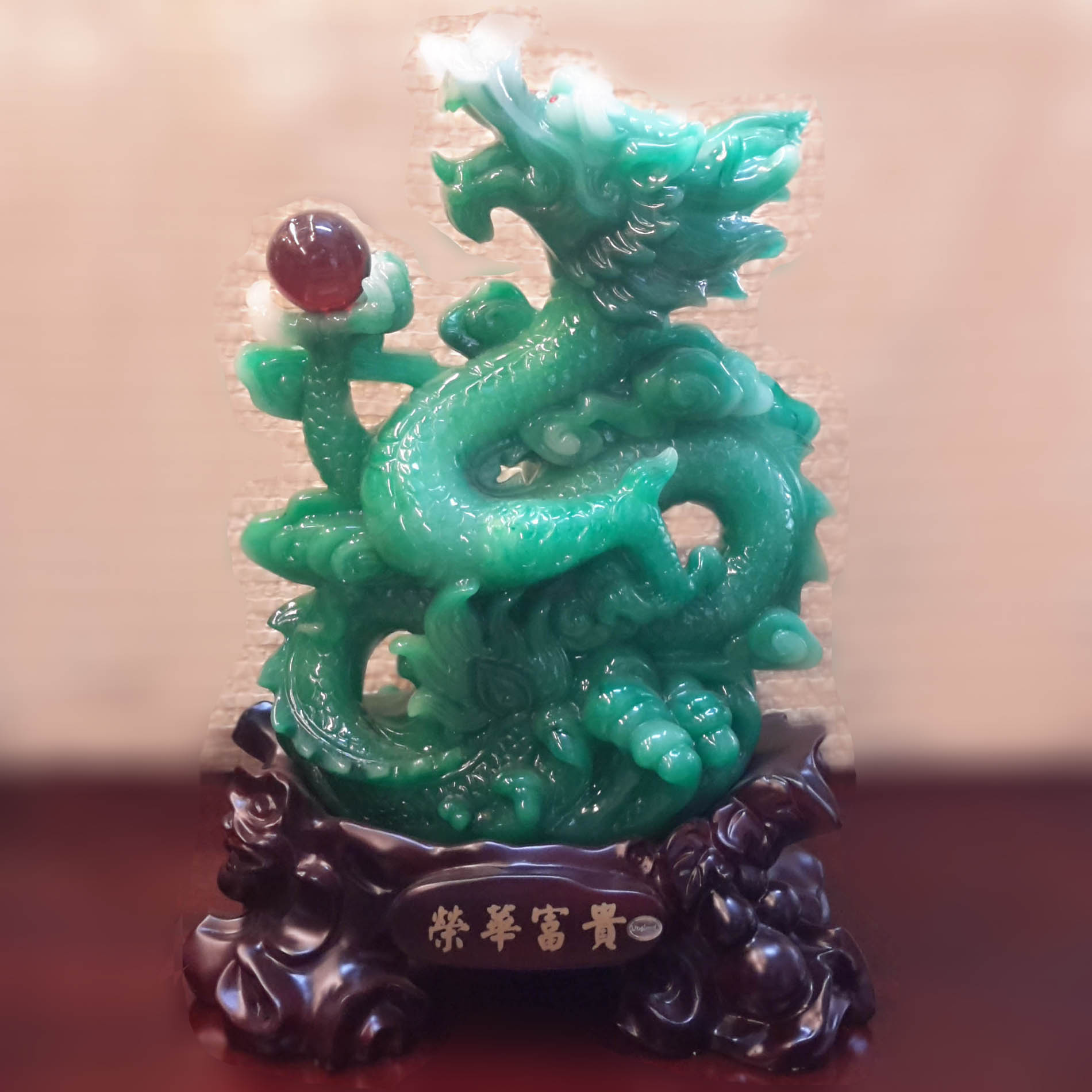 Thanh Long giữ ngọc lớn - 12R004
