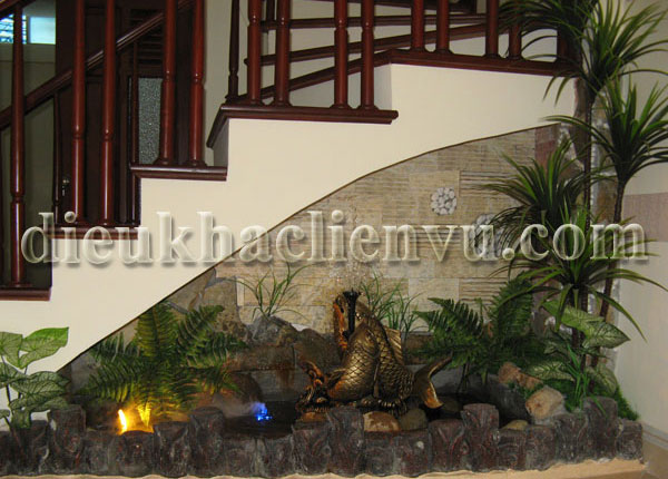 tieu canh uot gam cau thang