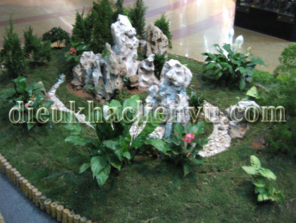 Tiểu cảnh hòn non bộ