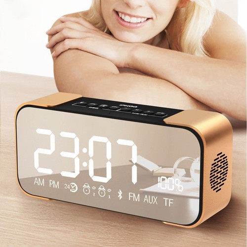 Loa bluetooth kiêm đồng hồ để bàn mặt gương K300