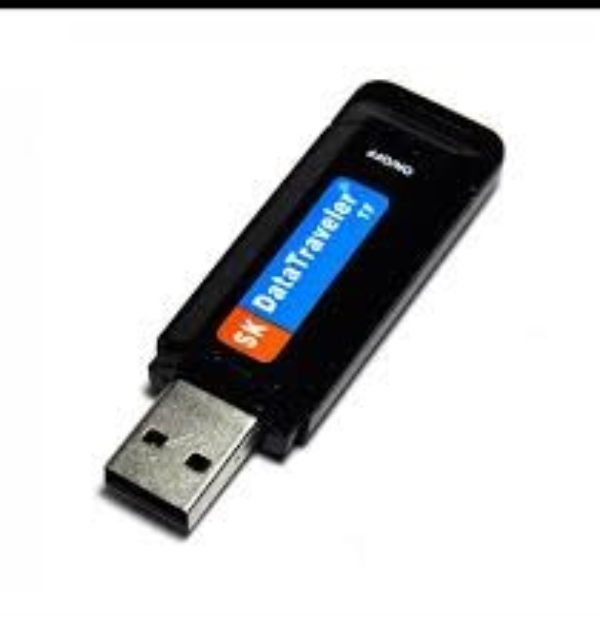 MÁY GHI ÂM HÌNH USB - XÀI THẺ NHỚ