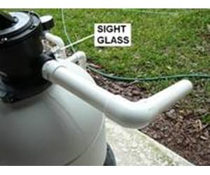 Bật bơm lại và chạy đến khi dòng nước trong, sạch