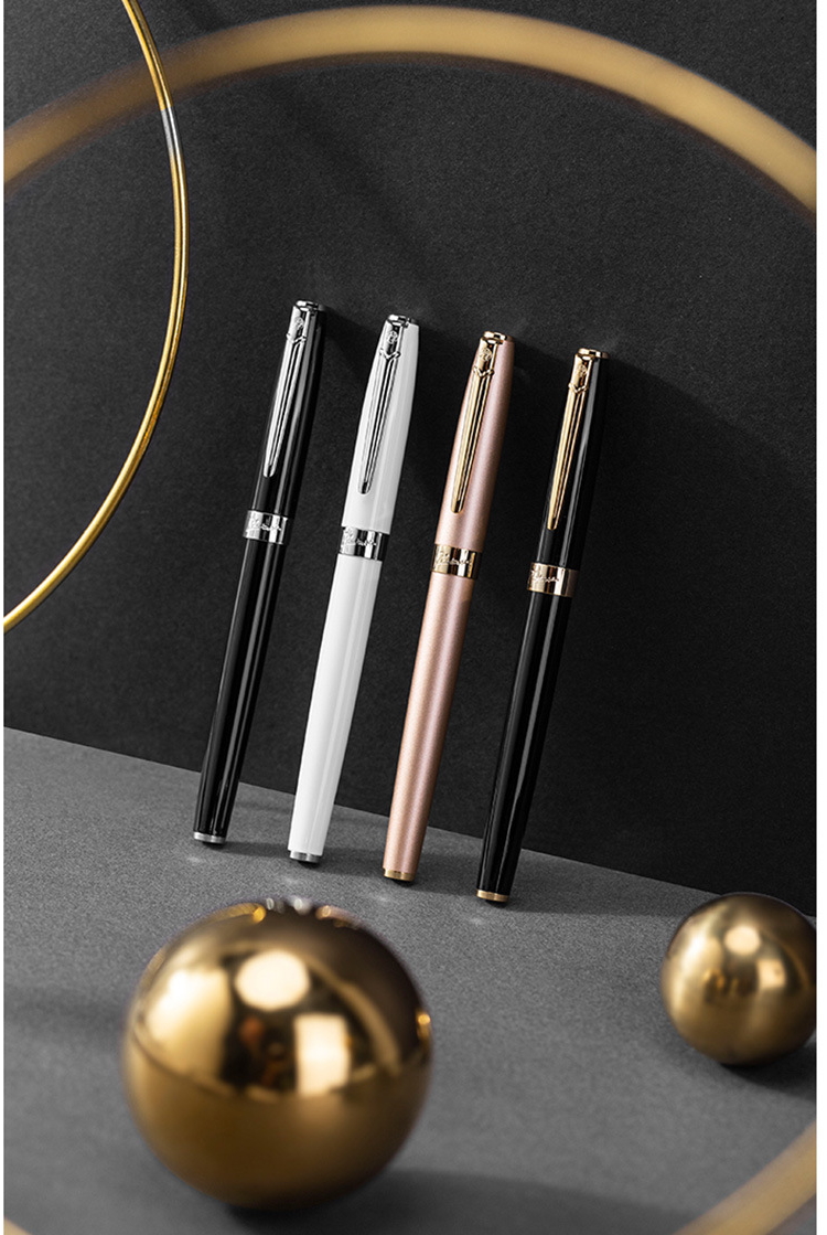 Bút cao cấp Picasso 717 trong bộ quà tặng có 3 màu: Đen, trắng, hồng