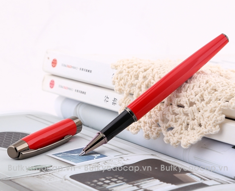 Bút dạ bi cao cấp Picasso 920 màu đỏ