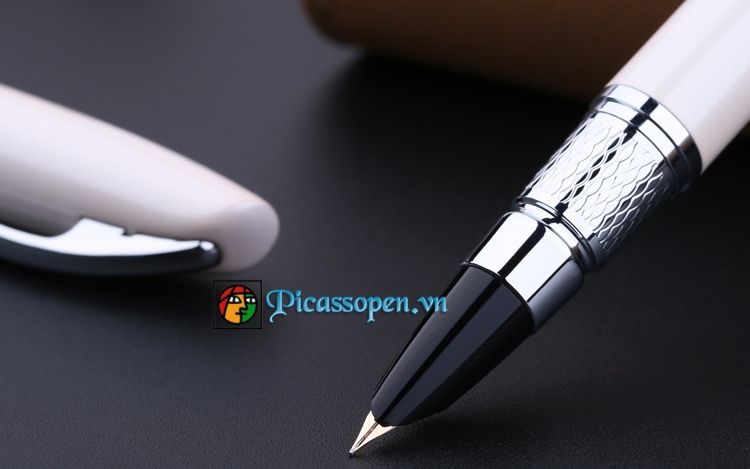 Ngòi bút máy Picasso 83