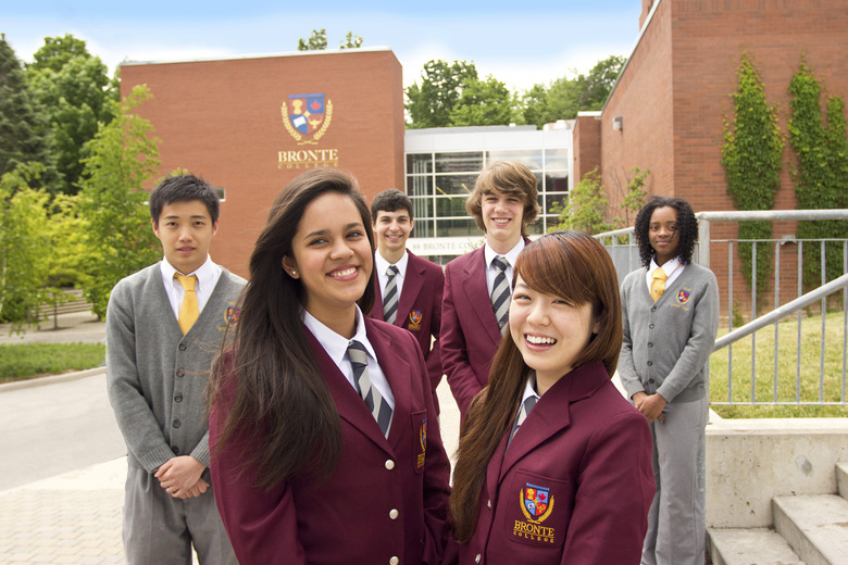 Bronte College - Sự lựa chọn tuyệt vời cho du học phổ thông tại Canada