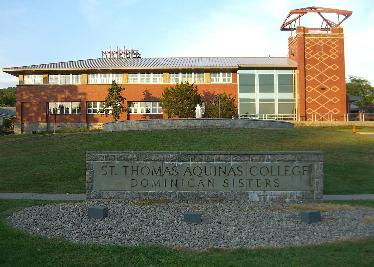 Trường Trung học phổ thông Aquinas College - Cơ hội tuyển thẳng vào Đại học danh tiếng