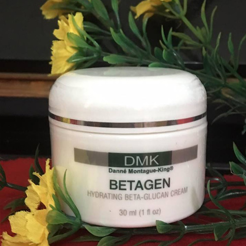 Kem siêu dưỡng Betagen chống lão hóa và bảo vệ da.