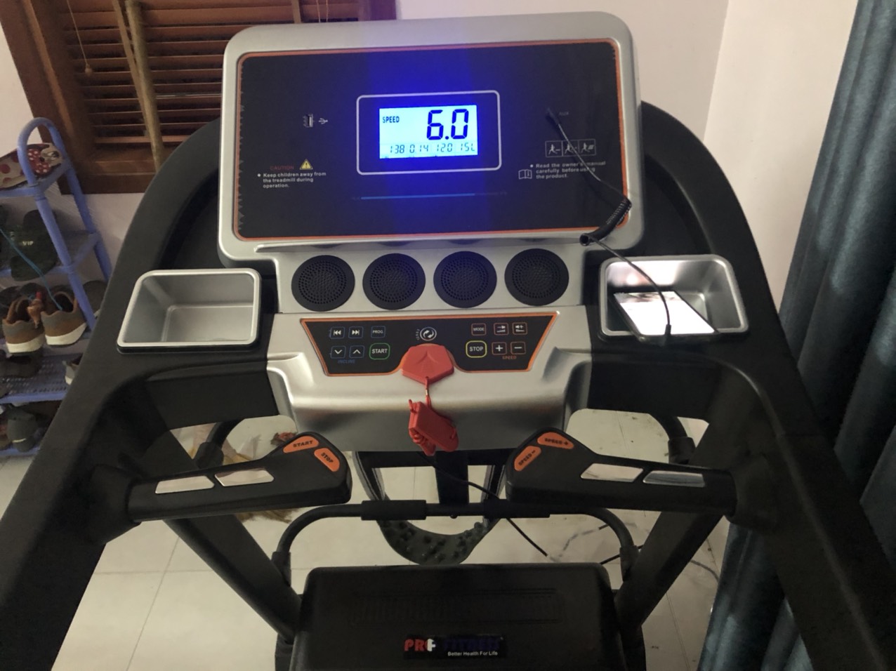 màn hình chỉnh Máy chạy bộ điện PRO FITNESS PF-114