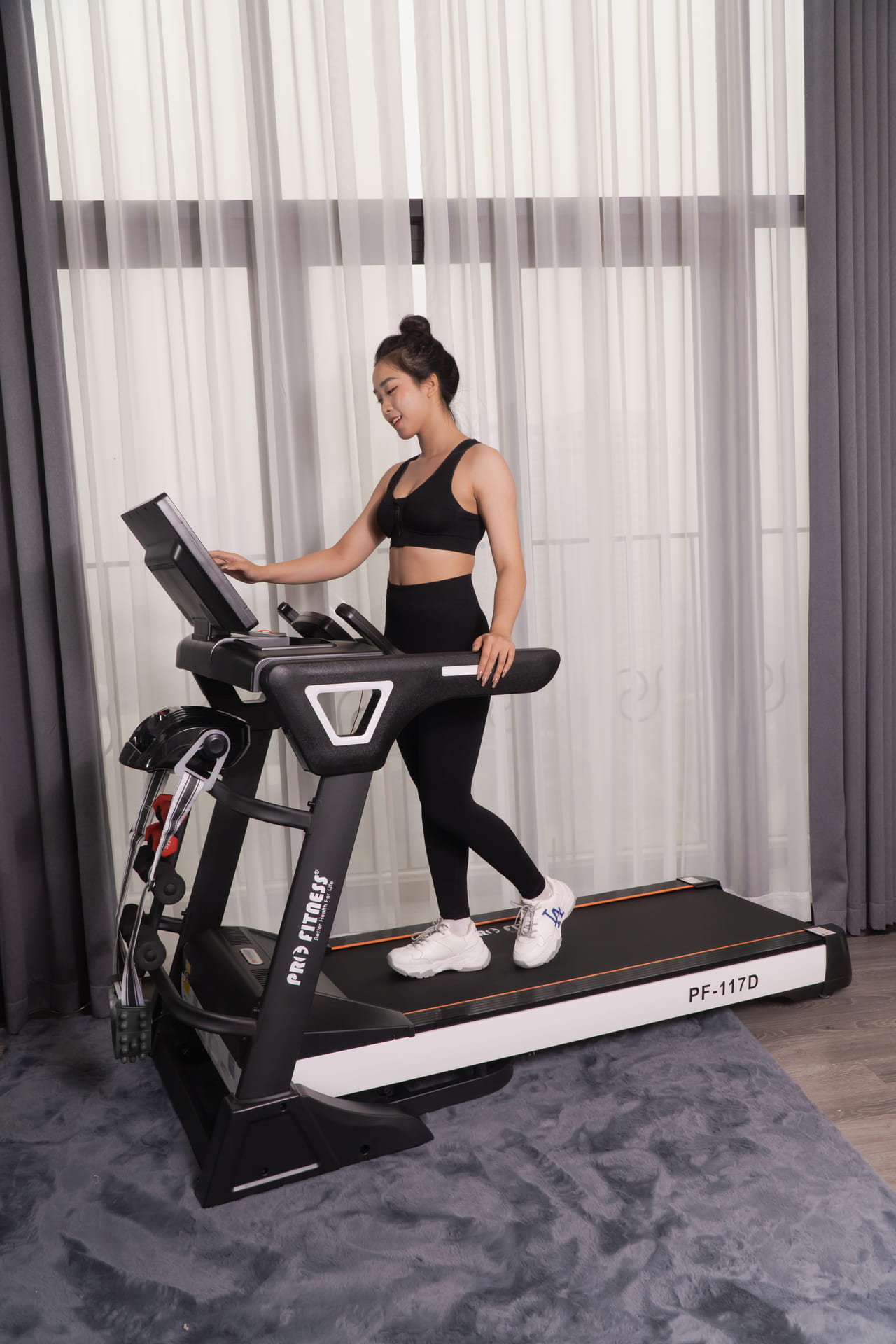 Máy chạy bộ điện PRO FITNESS PF-117D giá rẻ nhất