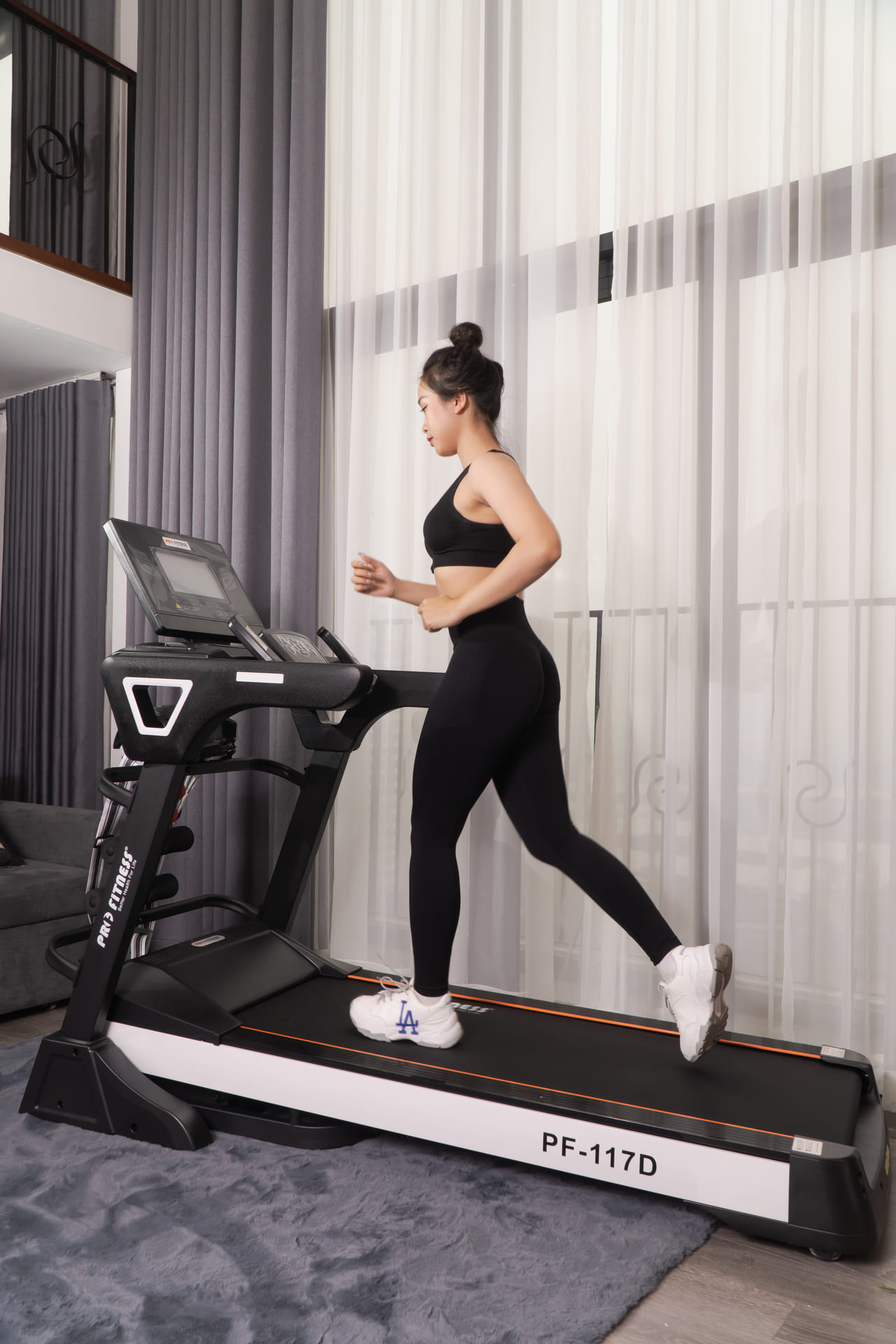 nơi bán Máy chạy bộ điện PRO FITNESS PF-117D