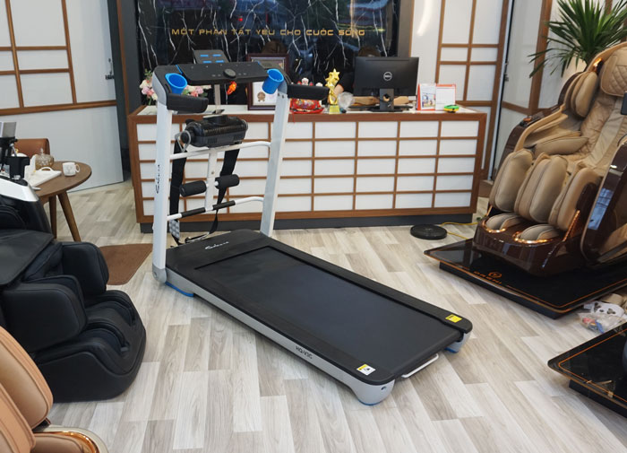 ảnh thực tế Máy chạy bộ điện Sakura HQ-V3C