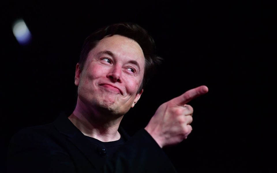 tỷ phú Elon Musk