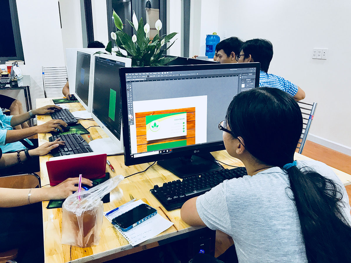 HỌC ILLUSTRATOR Ở GÒ VẤP QUẬN 12 HÓC MÔN TÂN BÌNH PHÚ NHUẬN
