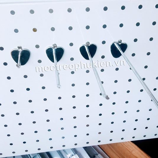 móc treo phụ kiện cài lỗ